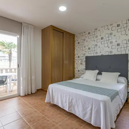 Apartamentos Turisticos Playa Mar I Montalvo Exterior foto